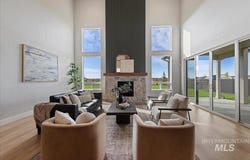 7715 W Flathead Lake St, Eagle, ID 83616