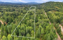 NKA Hummingbird Dr, Sandpoint, ID 83864