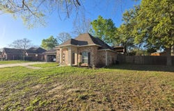 7021 Chinquapin Ct, Picayune, MS 39466