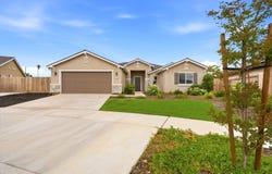 2198 W Ambassador Way, Hanford, CA 93230