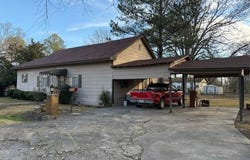 217 N Roy Street, DeWitt, AR 72042