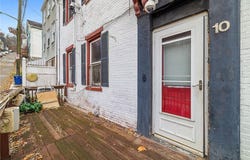 10 Welsh Way A, Pittsburgh, PA 15203