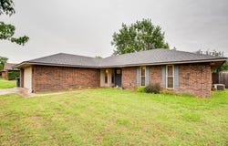 601 Deer Run, Enid, OK 73703
