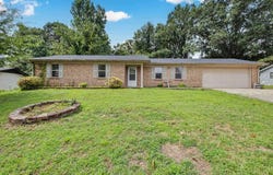 5 Arcadia Circle, Bryant, AR 72022