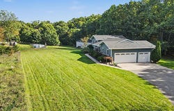 4750 Skyhawk Drive NE, Rockford, MI 49341