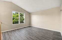 1033 Symphony Drive, Aurora, IL 60504