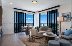 580 72nd St, Miami Beach, FL 33141