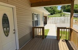 1311 N Mansfield Road, Ava, MO 65608