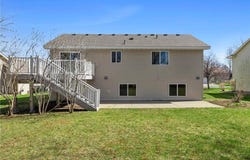 1274 Sunburst Way SE, Hutchinson, MN 55350