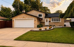 6444 Schaaf Drive, Brook Park, OH 44142