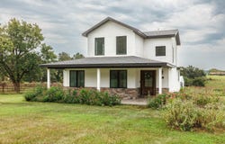 1944 Sampson Road, Niangua, MO 65713