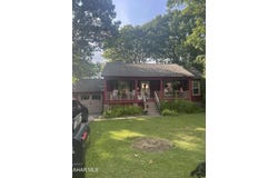 211 Winding Knoll Road, Altoona, PA 16601