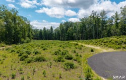 14 Peck Orchard Road, Granby, CT 06060