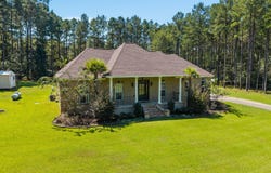11 Maple Drive, Ellisville, MS 39437