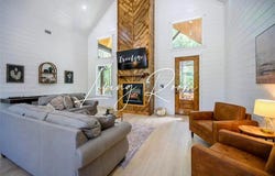198 Bear Cedar Trail, Broken Bow, OK 74728