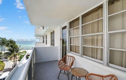 3725 S Ocean Dr, Hollywood, FL 33019
