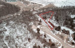 2 Waterford Drive, Galena, IL 61036