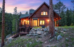 59 High Point Dr, Glen Haven, CO 80532