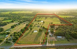 Hwy 24, Paris, TX 75462