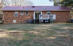 1727 Pinecrest Road, Henderson, NC 27536