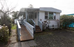 1699 27TH St, Florence, OR 97439
