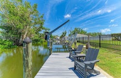 302 DONA Drive, NOKOMIS, FL 34275