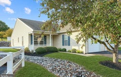 46 HAGARMAN Drive, YORK, PA 17408