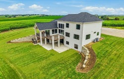 1652 County Road E, Wahoo, NE 68066