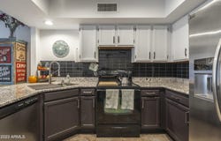 496 S SEAWYNDS Boulevard, Gilbert, AZ 85233