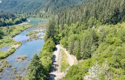 IRIS HILL Ln, Oakland, OR 97462