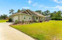 334 W Pine Street, Metter, GA 30439