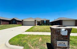1870 Bartlett Drive, Newcastle, OK 73065