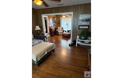 204 Pine St., Atlanta, TX 75551
