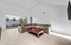 1 Tanglewood, Irvine, CA 92604