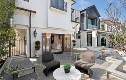 707 Larkspur Avenue, Corona del Mar, CA 92625