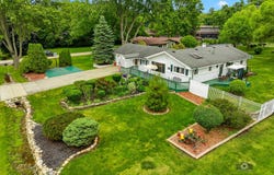 6021 Jody Lane, Tinley Park, IL 60477