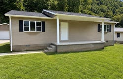 48 Beech Nut, Matewan, WV 25678