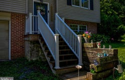 532 BRIDGE VALLEY Road, PEQUEA, PA 17565
