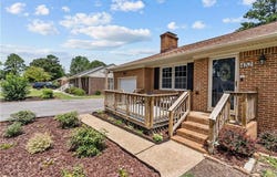 452 Warhawks Road, Chesapeake, VA 23322