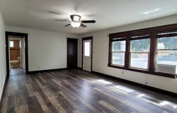1424 BROADWAY St, BakerCity, OR 97814