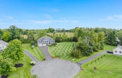 27 Frieda Lane, Poughkeepsie, NY 12603