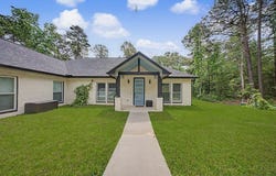211 McGregor Drive, Brookeland, TX 75931