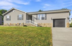 1137 Stone Crest, Desloge, MO 63628