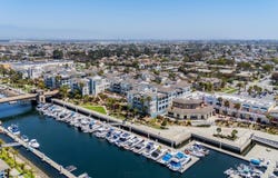 1553 Windshore Way, Oxnard, CA 93035