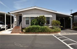 10681 Oak, Los Alamitos, CA 90720