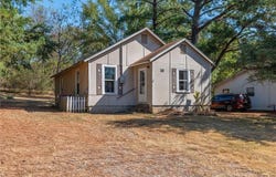 320 W Gary ST, Greenwood, AR 72936