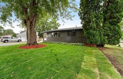 1401 Winnetka Avenue N, Golden Valley, MN 55427