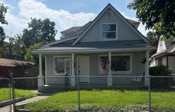 2211 W Gardner Ave, Spokane, WA 99201
