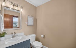 5020 Algonquin Drive, Cedar Falls, IA 50613