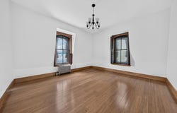 533 Locust St, Fall River, MA 02720